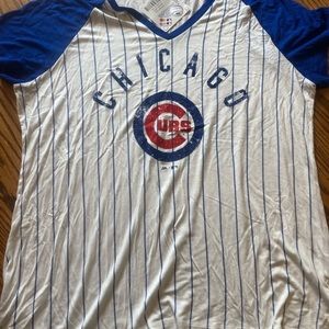 NWT Chicago Cubs women’s xl short sleeve